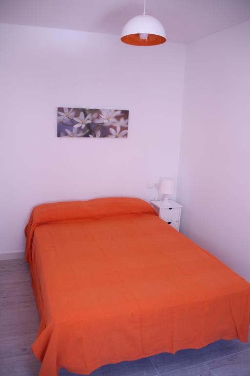 Apartamento Orange Triana Centro Sevilla Bagian luar foto